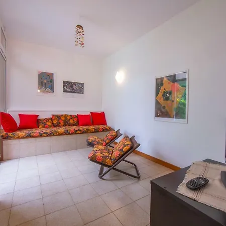 Rododendro Rosso Apartment *