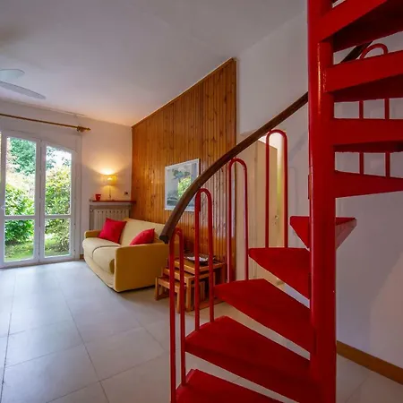 Rododendro Rosso Apartment Ispra